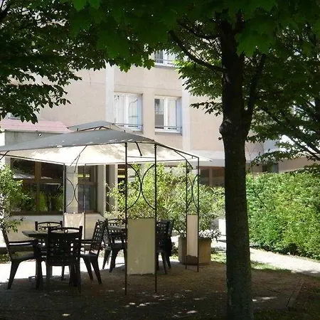 Citadines Centre Aparthotel