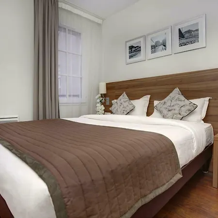 Citadines Centre Aparthotel 3*