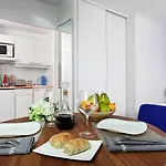 Apartmanhotel Citadines Centre 3*